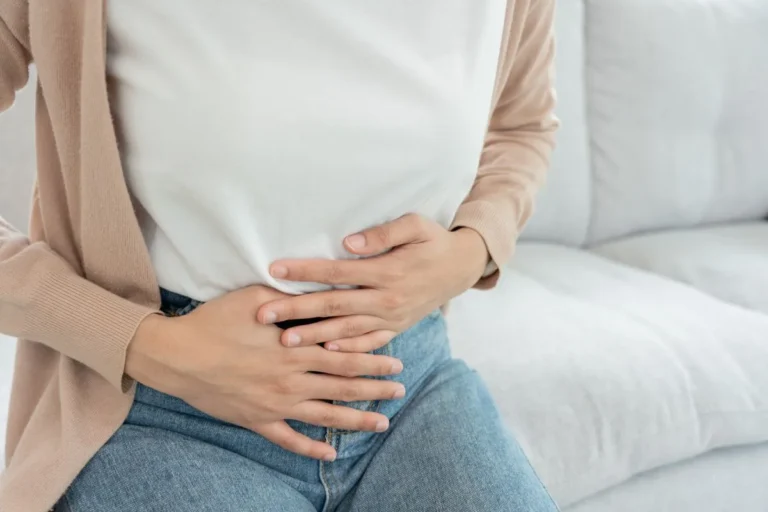 10 cibi che creano gonfiore e come evitarlo