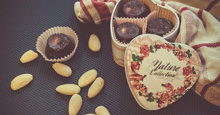 cioccolatini-mandorle-e-carruba