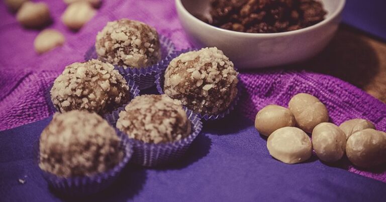 Palline Macadamia e Uvetta