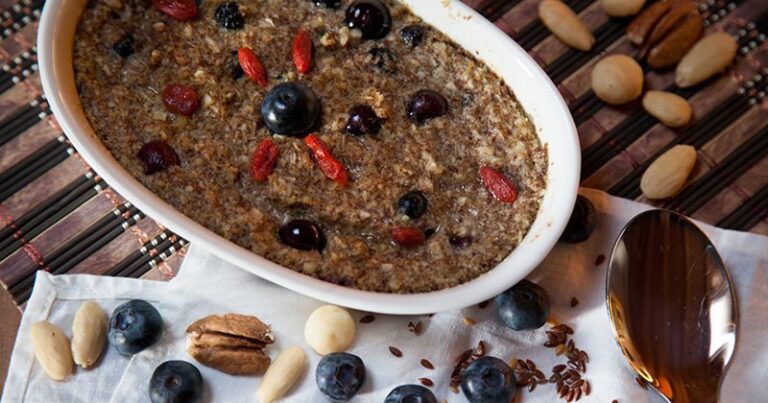 Cereali-caldi-al-cocco-e-semi-di-lino
