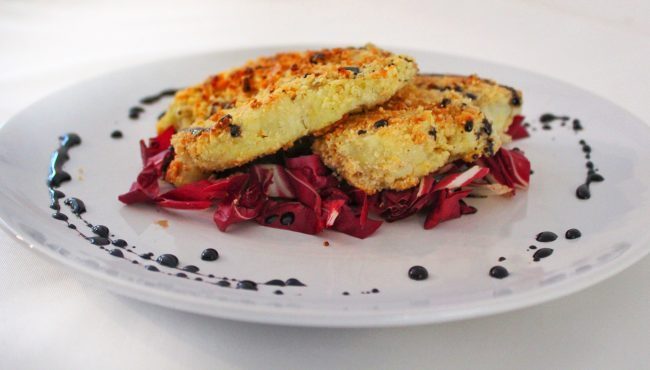 Cotolette di cavolfiore con riduzione all’aceto balsamico di cocco