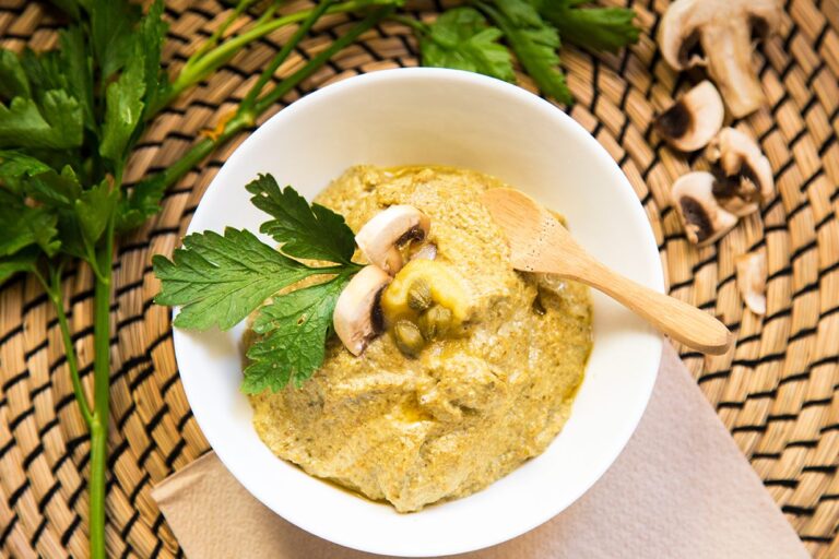 Salsa funghi e sesamo