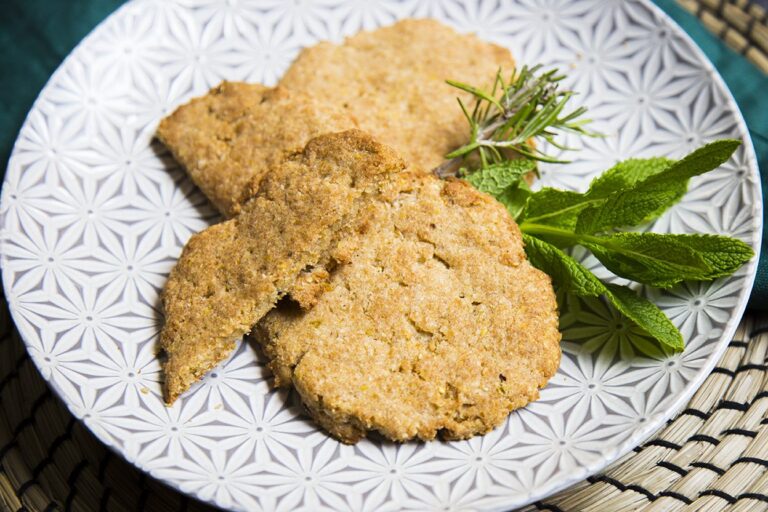 Spianatina al cocco e mandorle vegan