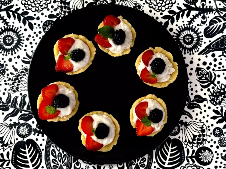 Keto crostatine alla frutta