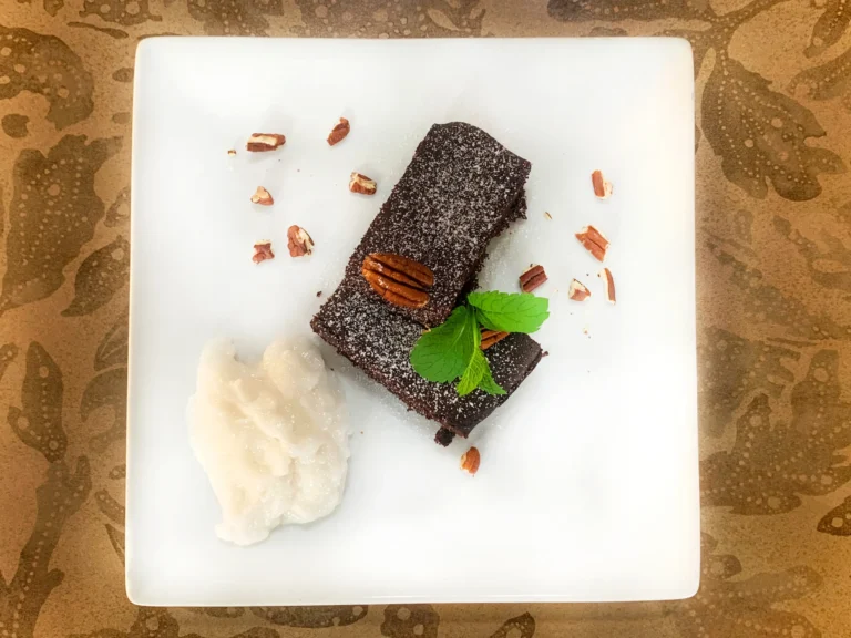 Keto brownie con noci Pecan