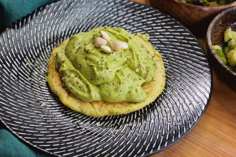 Omelette di albumi con maionese di avocado