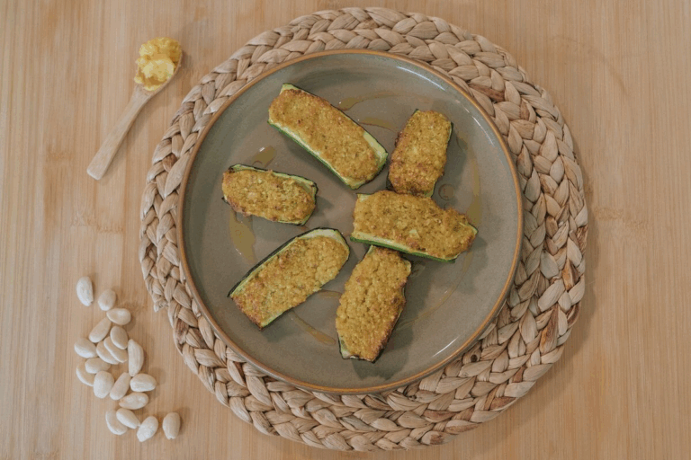 Zucchine ripiene di crema di mandorle